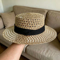 Chapeau de paille taille unique naturel avec ruban noir style canotier à large bord